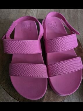 Reef Pink Kids' Double-Strap Sandals